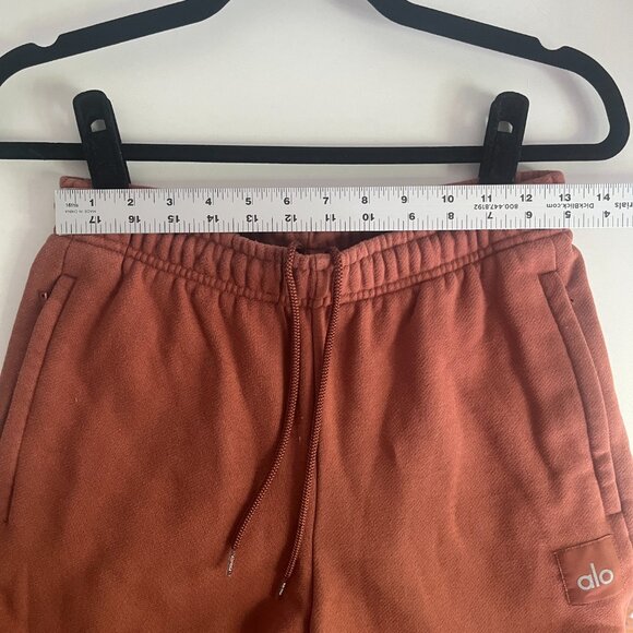 Alo Sweatpants - Picture 4 of 4